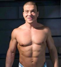 Matt Bird, 48 лет, Венгрия Matt Bird, 48 лет,